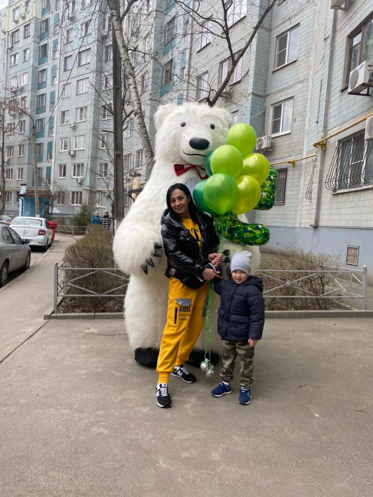 Мишка Умка поздравил с первым юбилеем! 5 Лет!